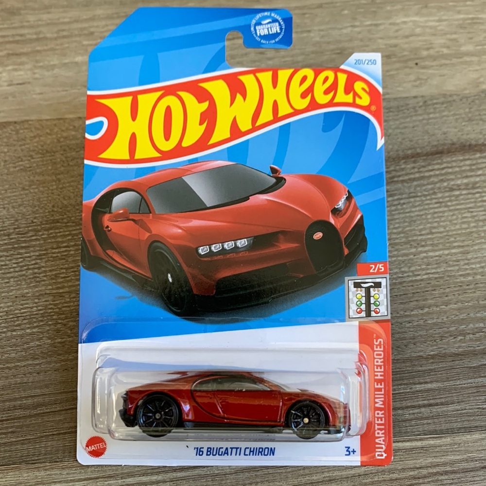 16 Bugatti Chiron Hot Wheels Exotic Race Car Mainline Casting 2024 Hotwheels New